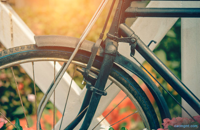 HOA community: Regulating bicycles on balconies